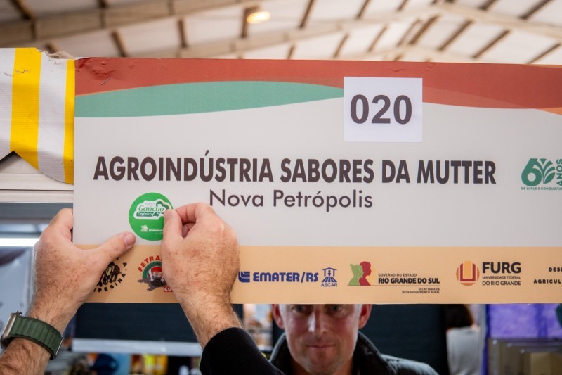 Para aderir ao Selo Sabor Gaúcho Orgânico, as agroindústrias familiares deverão apresentar ao Peaf a certificação orgânica