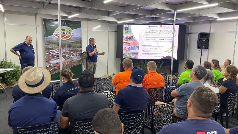 Seminário na Expoagro mostrou como crédito rural e manejo do solo transformam agricultura familiar no RS.