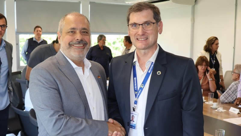 Secret&aacute;rio Gustavo Paim e Presidente da Emater Claudinei Baldissera   Foto Joao Vicente Ribas